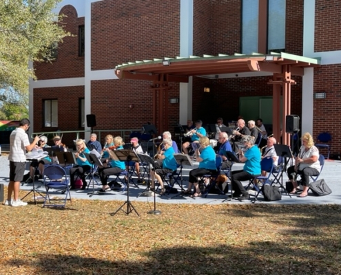 New Horizons Music Groups performing on the Center's outside stage- 2022