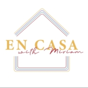 En Casa with Miriam logo